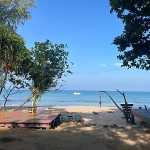 Sanctuary Lanta Resort